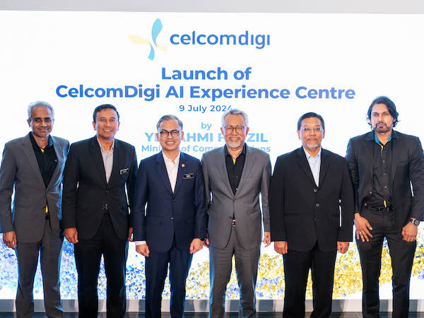 CelcomDigi opens 5G-AI showcase lab with 40 tech partners