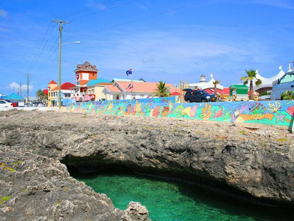 Flow pursuing full fibre coverage in Cayman Islands by end-2021