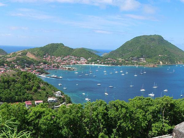 Iliad and Digicel JV to boost coverage in French Antilles