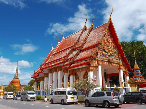 True credits tourists for boosting 5G revenue growth 15% per year