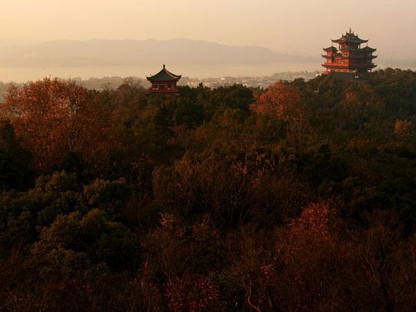 China plans national network to sell excess data centre capacity: report