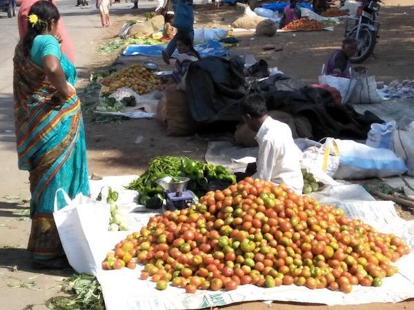 Jio Platforms and Meta bring end-to-end shopping in India to WhatsApp