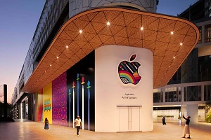 Apple expands iPhone production in India 