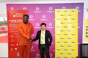 Digicel PNG’s Cellmoni customers can now use MiBank to top up wallets