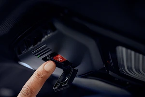 HARMAN and Viasat collaborate on in-cabin satcom-based voice calling